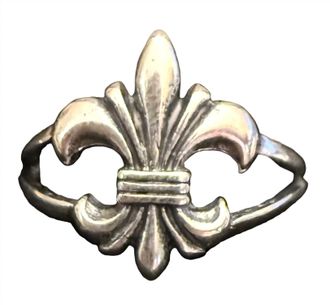 Madison New York Womens Fleur De Lis Medium Sterling Ring In Silver