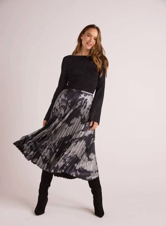 Bella Dahl Hand Pleated Midi Skirt In Silver Dye Print