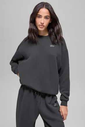 Alo | Accolade Crewneck Neck Pullover Top in Anthracite Grey, Size: Medium