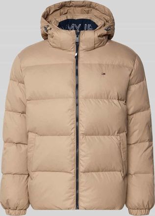 Tommy Jeans Regular Fit Daunenjacke mit Logo Stitching in Beige, Größe XXL