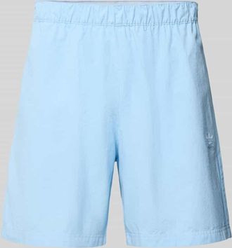 adidas Originals Relaxed Fit Shorts mit Strukturmuster in Hellblau, Gr&ouml;&szlig;e XXL