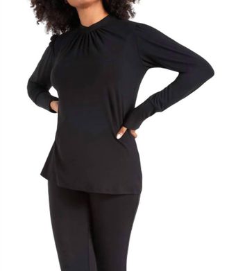 Capsule 121 Pollux Top In Black