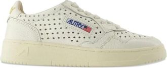 Autry Medalist Perforated Leren Sneakers - Dames - Sneakers - Wit - 38 EU - Katoen - Schoenen