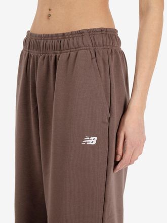 New Balance Jogger essential french terry cortado