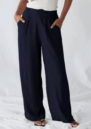 The Normal Brand Leukos Linen Blend Trouser In Navy