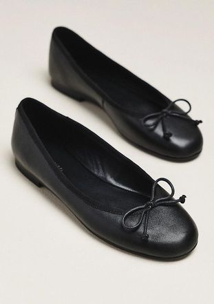 Tony Bianco Comma Flats