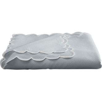 Matouk Savannah Gardens 68 x 108-Inch Tablecloth in Pool at Nordstrom, Size 68X126