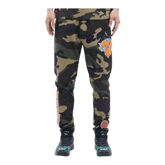 Pro Standard Pro Standard NBA New York Knicks Pro Team Jogger Pants in Camo Men