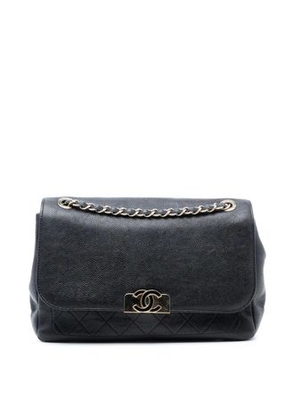 Chanel 2017-2018 Quilted Caviar CC Plate Flap Pocket shoulder bag - women - Caviar Leather - One Size - Black