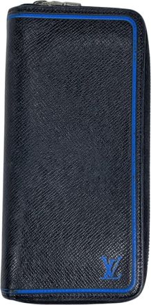 Louis Vuitton Taiga Black Blue Noir Taiga Leather Long Wallet (Bi-Fold) (Pre-Owned)