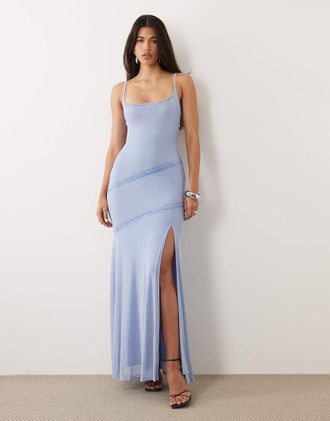 Asos Vestito lungo in rete blu pastello con finiture in pizzo tono su tono a contrasto e laccetti