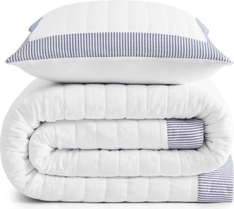 Tommy Hilfiger Resort Quit & Shams Set in White/navy Blue at Nordstrom, Size Full/queen
