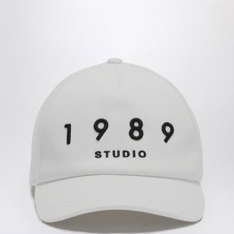 1989 STUDIO 1989 Studio Wei&szlig;e Baseballkappe