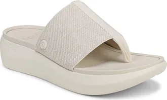 Vionic Aqua Flip Flop in Ivory at Nordstrom, Size 11