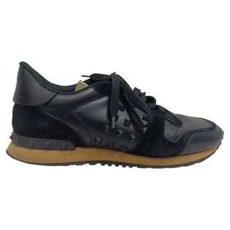 Valentino Valentino Garavani Rockrunner Lage Sneakers in Zwart Cali Leer