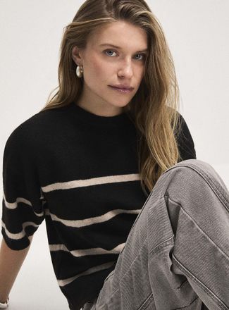 Ichi Touch of wool boxy-fit elbow-length sleeves sweater