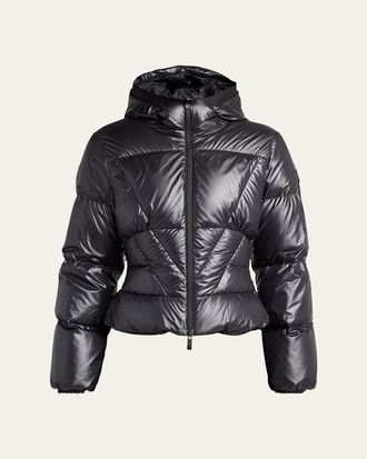 Moncler Wineck Hooded Down Puffer Jacket