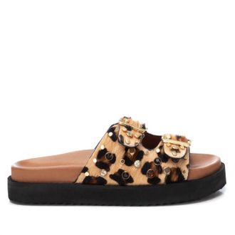 Xti Womens Double Bucket Sandals In Leopard