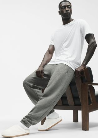 Alo | Triumph Restore Sweatpant in Grey Triblend, Size: Medium