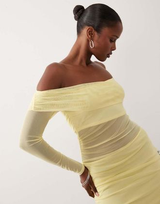 Missy Empire Vestito corto a maniche lunghe giallo in rete con scollo alla Bardot