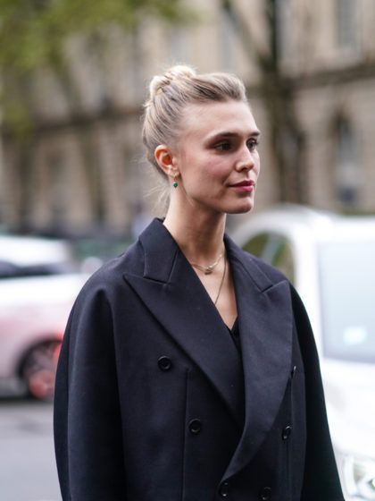 Très chic! Le 3 acconciature che ti fanno sembrare più seria ed elegante