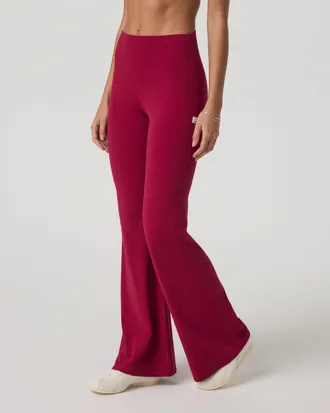 Vuori Clothing AllTheForm Flare-Short | Strawberry | Medium