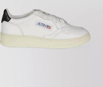 Autry leather low-top sneakers