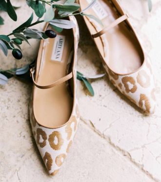 Arteana Womens Genova Leopard Mary Jane Flats In Camel