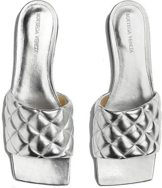 Bottega Veneta Womens Silver Calfskin Flat Sandals