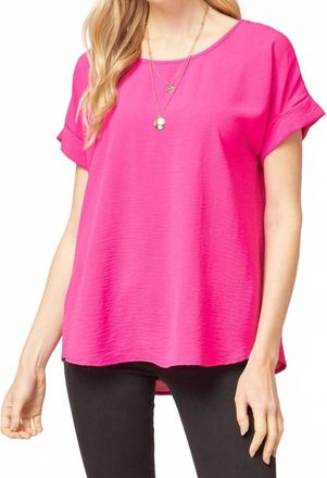 Entro Short Sleeve Scoop Neck Top In Hot Pink