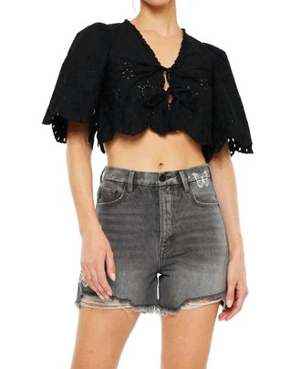 Kancan Ariya Ultra High Rise 90s Boyfriend Shorts In Grey Butterfly