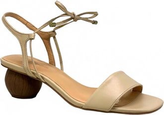 Bruno Menegatti Womens Annette Leather Sandal In Cream