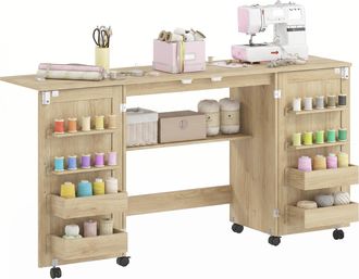 HOMCOM Homcom Mesa De Costura Plegable Con 6 Ruedas, Mueble Para M&aacute;quina De Coser Con 20 Clavijas Para Hilos, 4 Compartimentos, Estante, Roble