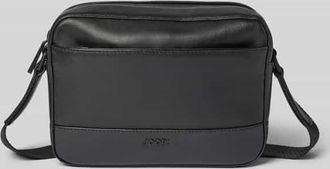 Joop Shoulder Bag mit Logo-Detail Modell Manciano pino in Black, Größe 1