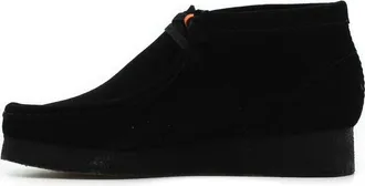 Clarks (WMNS) Clarks Wallabee Boots Suede Black 26155521