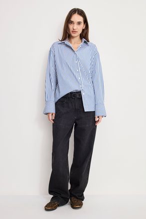 Good American Womens Poplin OverSized Shirt W Button Adjustable Waist | Indigo Stripe, Size Medium | Good American by Khlo&Egrave; Kardashian