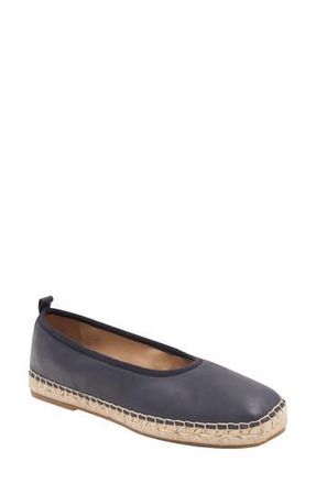 Andr&eacute; Assous Geneva Flat in Navy at Nordstrom Rack, Size 10