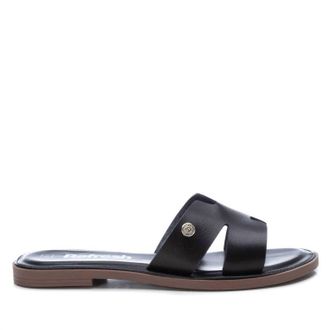 Xti Womens Flat Sandals In Black