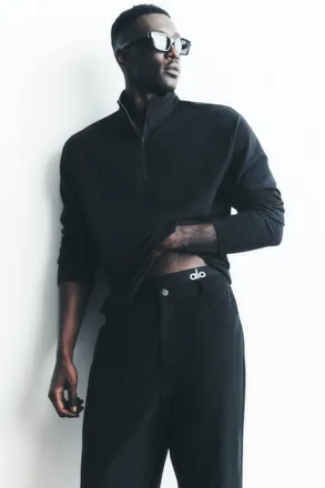 Alo | Double Take Long Sleeve 1/4 Zip Top in Black, Size: Medium