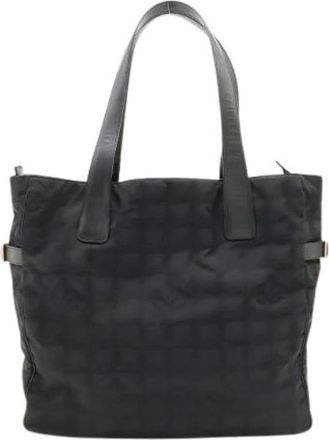 Chanel Pre-owned New Travel Line Nylon Tote Bag - Dames - Vintage Shopper - Zwart - ONE Size - Nylon - Vintage