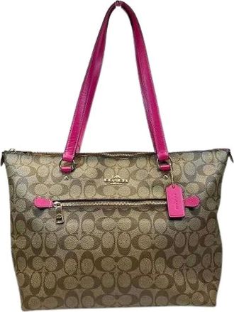 Coach Pre-owned Tote Bags, female, Beige, Size: ONE SIZE Pre-owned Signature PVC 2way Shoulder Bag