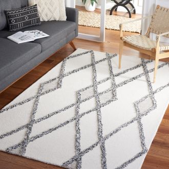Safavieh Casablanca Hand Made Area Rug, Ivory / Black Contemporary Style Non-Shedding
