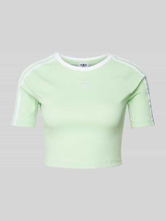 adidas Originals Cropped T-Shirt mit Kontraststreifen in Mint, Gr&ouml;&szlig;e L