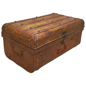 Wanderlust Deco Maleta De Metal Acabado Artesanal Marr&oacute;n 67x37x25h Cm