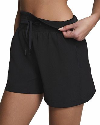 Spanx On The Move Short