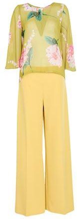 Matilde Cano ANZ&Uuml;GE und CO-ORDS - Kombi-Sets auf YOOX.COM