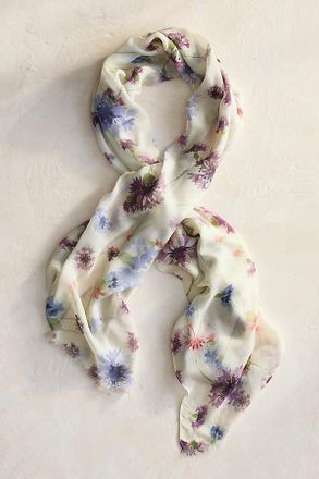 Elizabeth Gillett Bee Balm Scarf