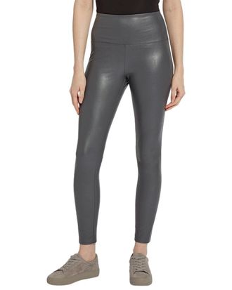 Lyss&eacute; Textured Leather Legging