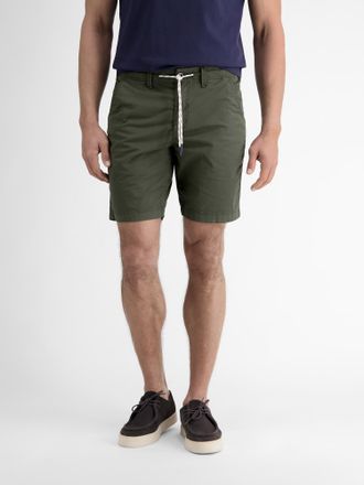 Lerros Bermudas LERROS Leichte Twill-Bermuda f&uuml;r Herren, Herren, Gr. 31, gr&uuml;n (deep olive), 97% Baumwolle, 3% Elasthan, Hosen Bermudas