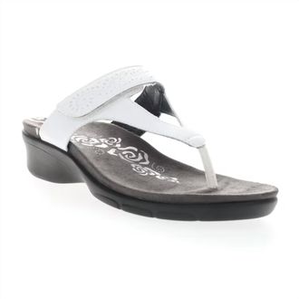 Prop&eacute;t Womens Wynzie Sandal In White